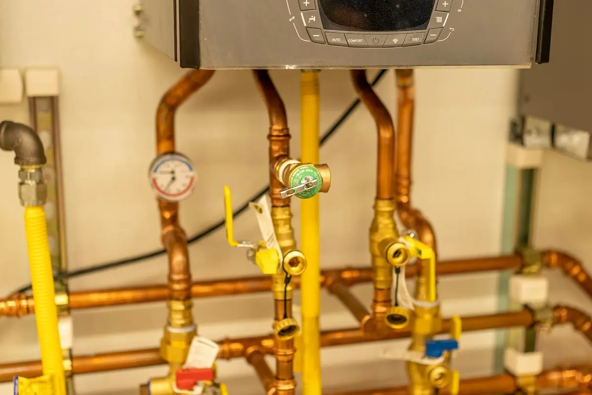 Licensed technician providing Slab Leak Repair for a homeowner in Oakdale